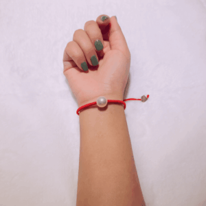 Red Sacre Red string Fresh-Water pearl bracelet<span> - </span>11-12mm